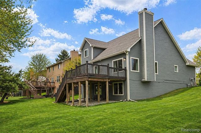 461 Alexander Drive, Commerce Twp, MI 48390