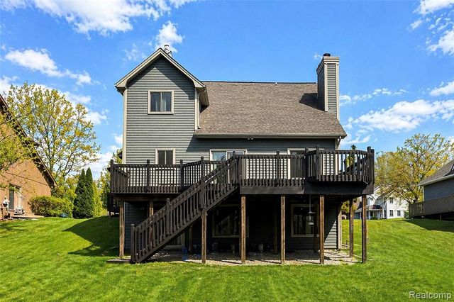 461 Alexander Drive, Commerce Twp, MI 48390