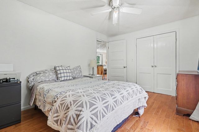 551 Dog Bluff Rd., Galivants Ferry, SC 29544