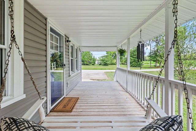 551 Dog Bluff Rd., Galivants Ferry, SC 29544