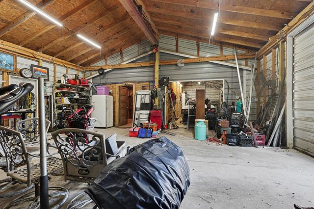 551 Dog Bluff Rd., Galivants Ferry, SC 29544