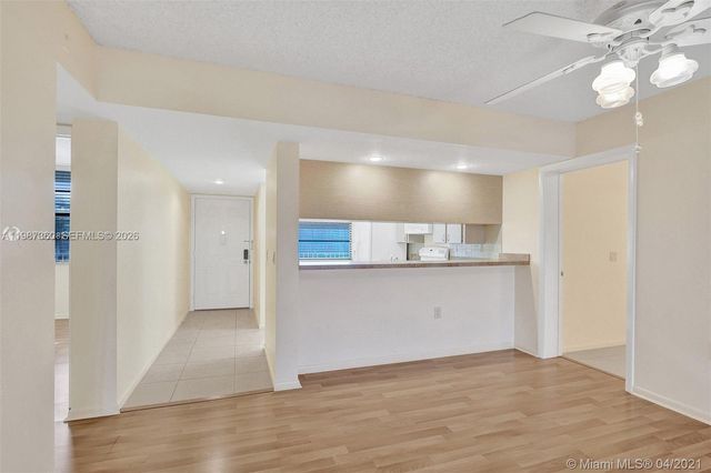 1715 Whitehall Drive 202, Davie, FL 33324