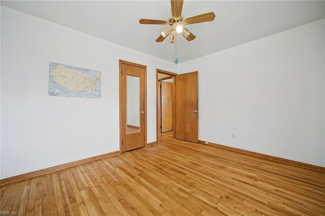 116 Greenland DR, Yorktown, VA 23693