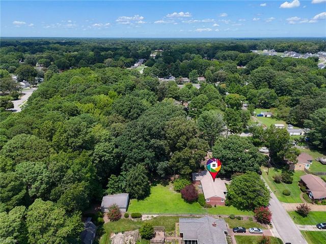 116 Greenland DR, Yorktown, VA 23693