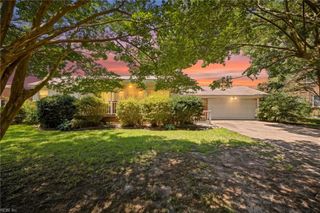 116 Greenland DR, Yorktown, VA 23693