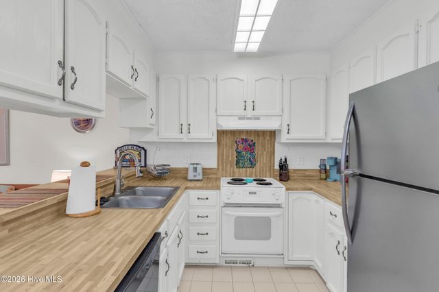 902 Carolina Beach Avenue N Unit 2b, Carolina Beach, NC 28428