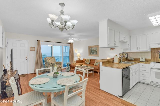 902 Carolina Beach Avenue N Unit 2b, Carolina Beach, NC 28428