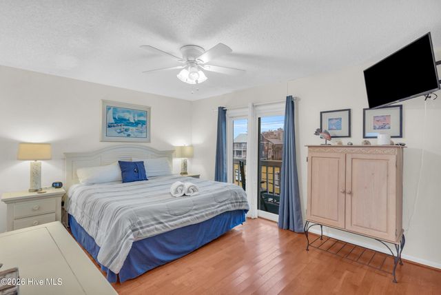 902 Carolina Beach Avenue N Unit 2b, Carolina Beach, NC 28428