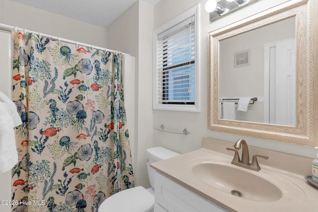 902 Carolina Beach Avenue N Unit 2b, Carolina Beach, NC 28428