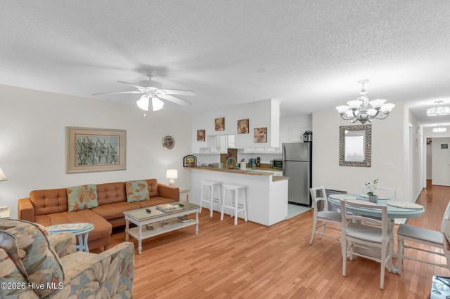 902 Carolina Beach Avenue N Unit 2b, Carolina Beach, NC 28428