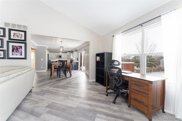 2686 Magnolia Garden Drive, Howell, MI 48843