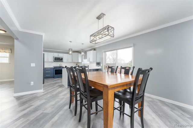 2686 Magnolia Garden Drive, Howell, MI 48843