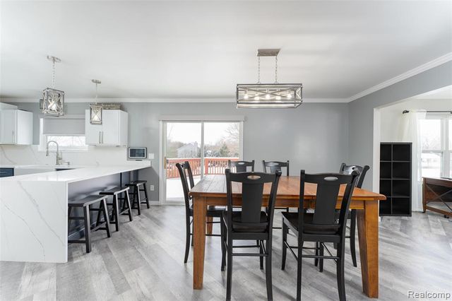 2686 Magnolia Garden Drive, Howell, MI 48843