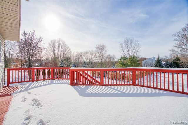 2686 Magnolia Garden Drive, Howell, MI 48843