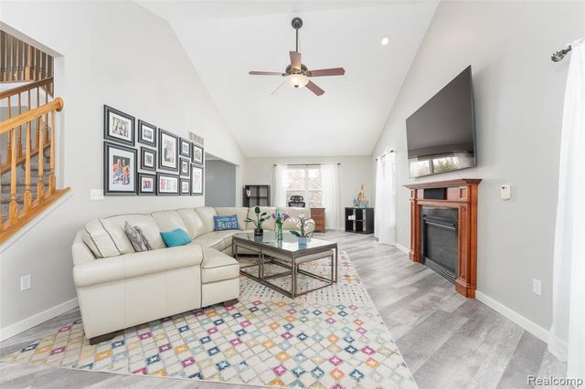 2686 Magnolia Garden Drive, Howell, MI 48843