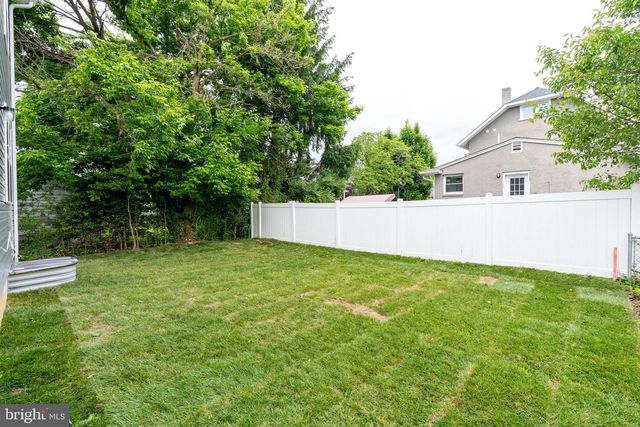 5 W SUMMIT AVE, Wilmington, DE 19804