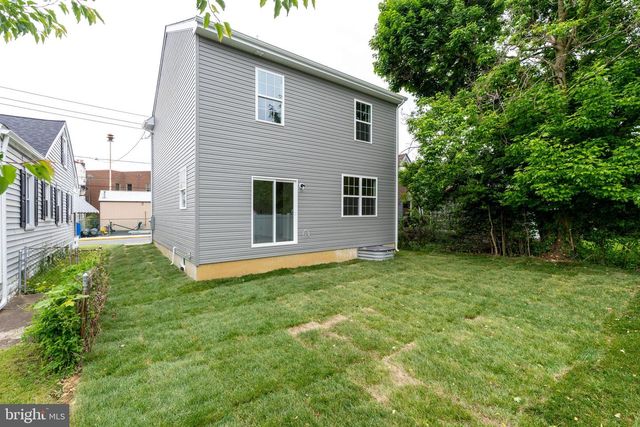 5 W SUMMIT AVE, Wilmington, DE 19804