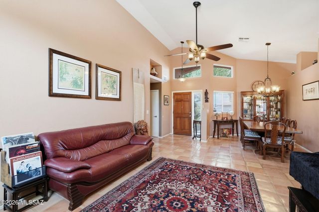 10660 E Channelside Drive, Tucson, AZ 85748