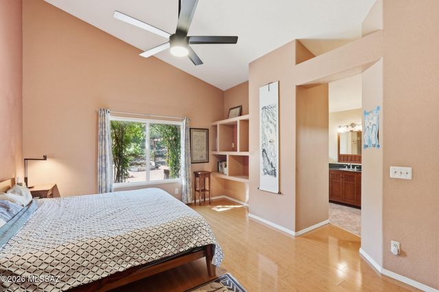 10660 E Channelside Drive, Tucson, AZ 85748