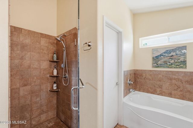 10660 E Channelside Drive, Tucson, AZ 85748
