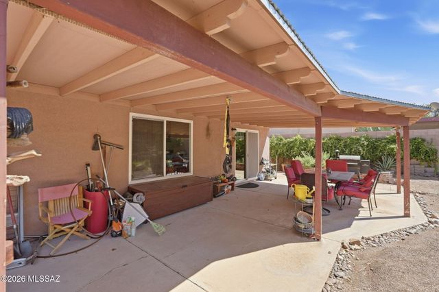 10660 E Channelside Drive, Tucson, AZ 85748