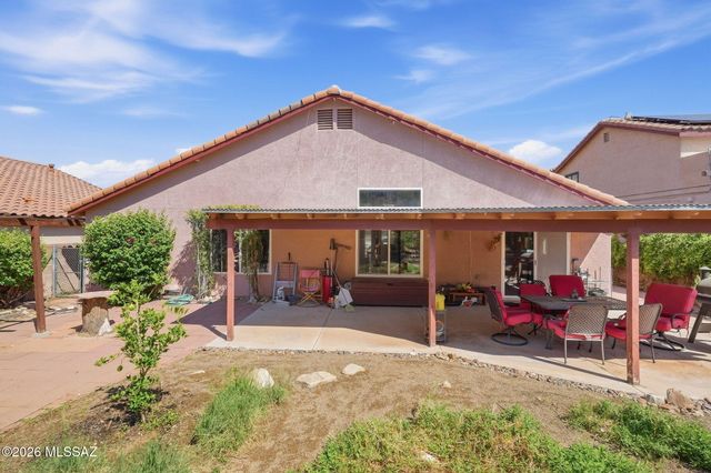 10660 E Channelside Drive, Tucson, AZ 85748