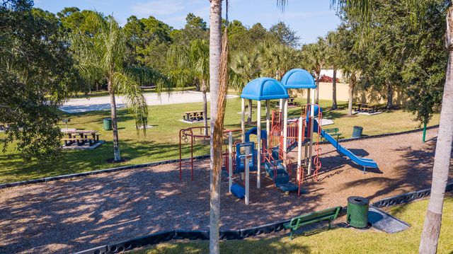 152 NW Magnolia Lakes Boulevard, Port St. Lucie, Port St Lucie, FL 34986