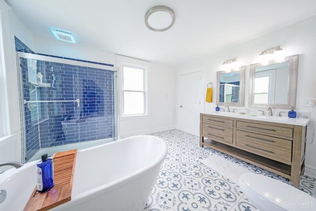 5042 Wesley Avenue, Norwood, OH 45212