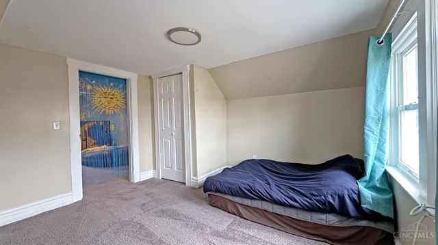 5042 Wesley Avenue, Norwood, OH 45212