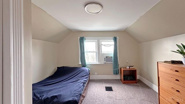 5042 Wesley Avenue, Norwood, OH 45212