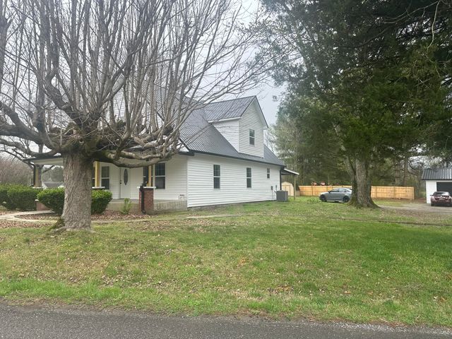 2544 W Valley Road, Dunlap, TN 37327