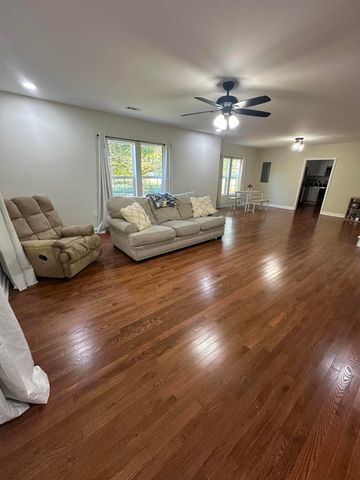 2544 W Valley Road, Dunlap, TN 37327