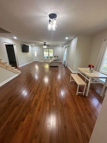 2544 W Valley Road, Dunlap, TN 37327