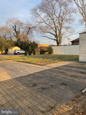 3901 RICHMOND ST, Philadelphia, PA 19137