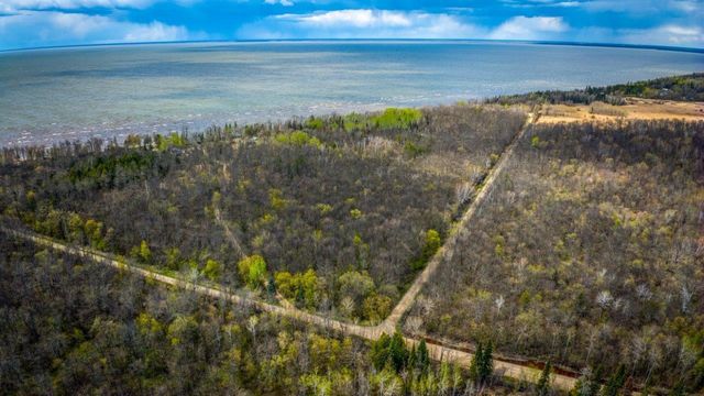 Lot B Topeka Drive NE, Kelliher, MN 56650