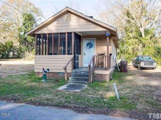 207 N Jackson Street, Dunn, NC 28334