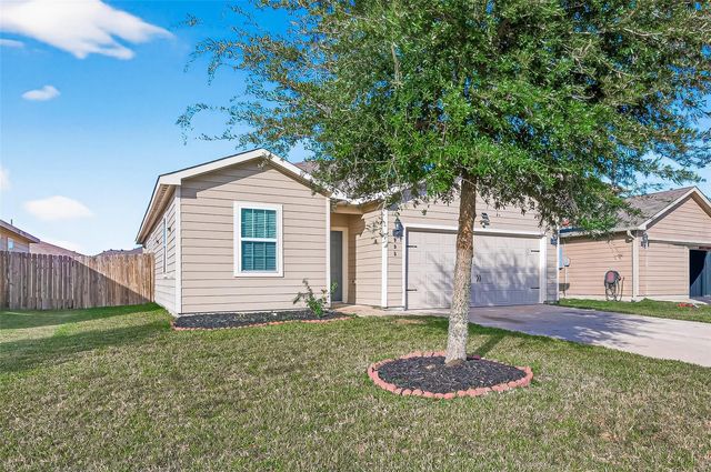 995 Lake View Circle W, Brookshire, TX 77423