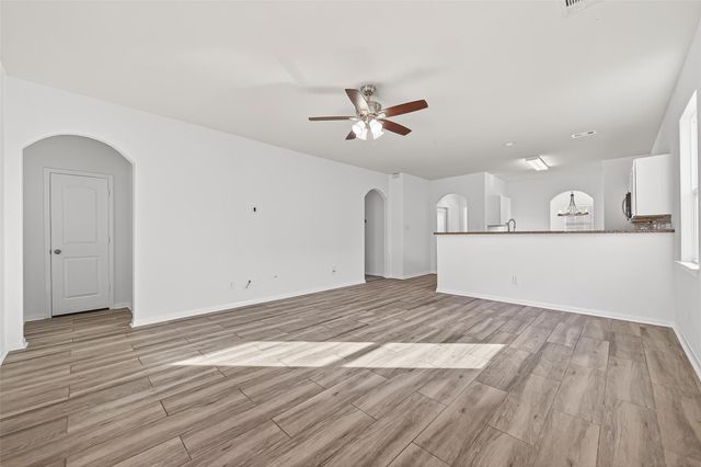 995 Lake View Circle W, Brookshire, TX 77423