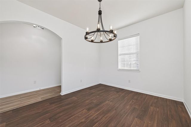 995 Lake View Circle W, Brookshire, TX 77423