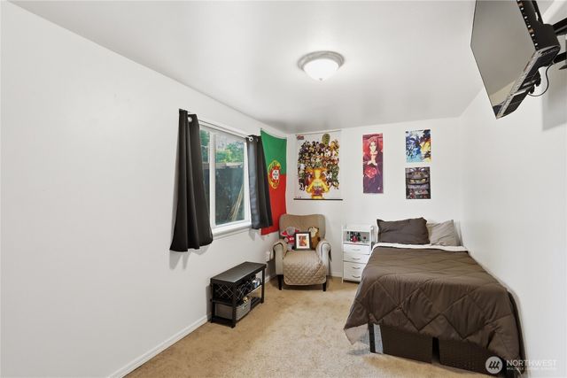 8406 Paine Street SW, Lakewood, WA 98499