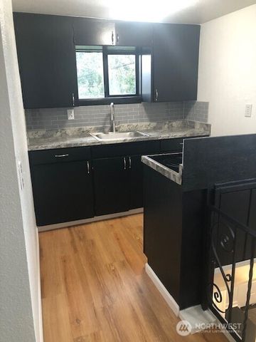 8406 Paine Street SW, Lakewood, WA 98499