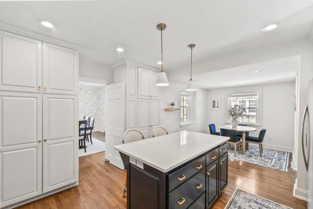 4400 N Wildwood AVENUE, Shorewood, WI 53211