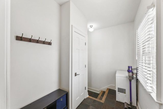 4400 N Wildwood AVENUE, Shorewood, WI 53211