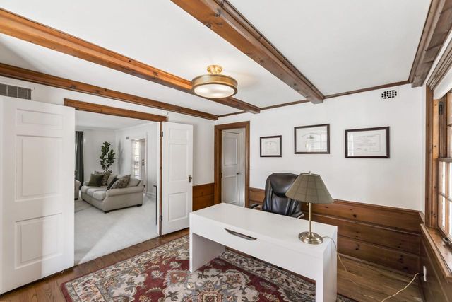 4400 N Wildwood AVENUE, Shorewood, WI 53211