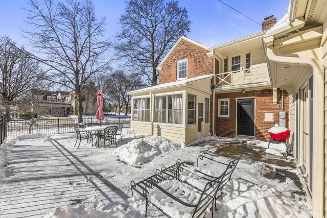4400 N Wildwood AVENUE, Shorewood, WI 53211