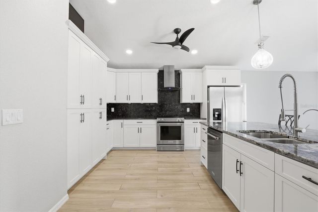 1436 WATERMILL CIRCLE, Tarpon Springs, FL 34689