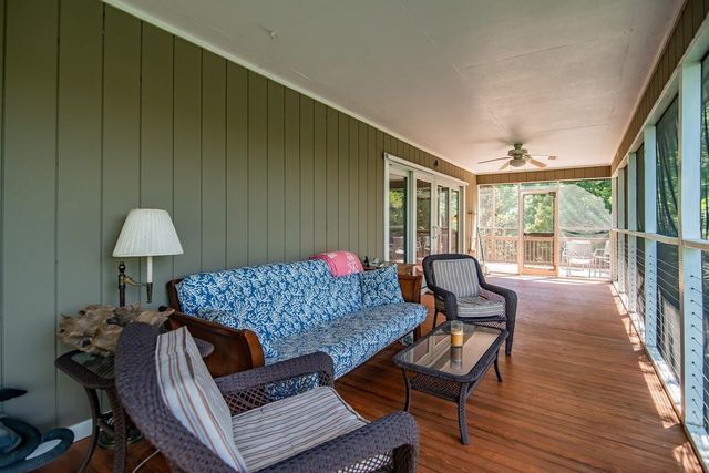 196 Pinewood Dr., Georgetown, SC 29440