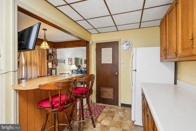 1 E HARRIS AVE, Moorestown, NJ 08057
