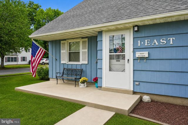 1 E HARRIS AVE, Moorestown, NJ 08057