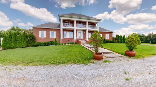 625 Smith Chapel Rd, Tullahoma, TN 37388